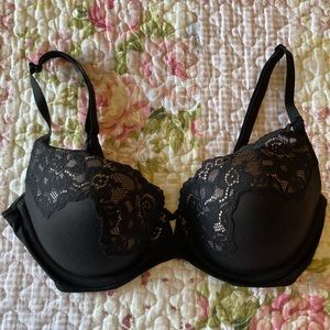 Maidenform lace bra
